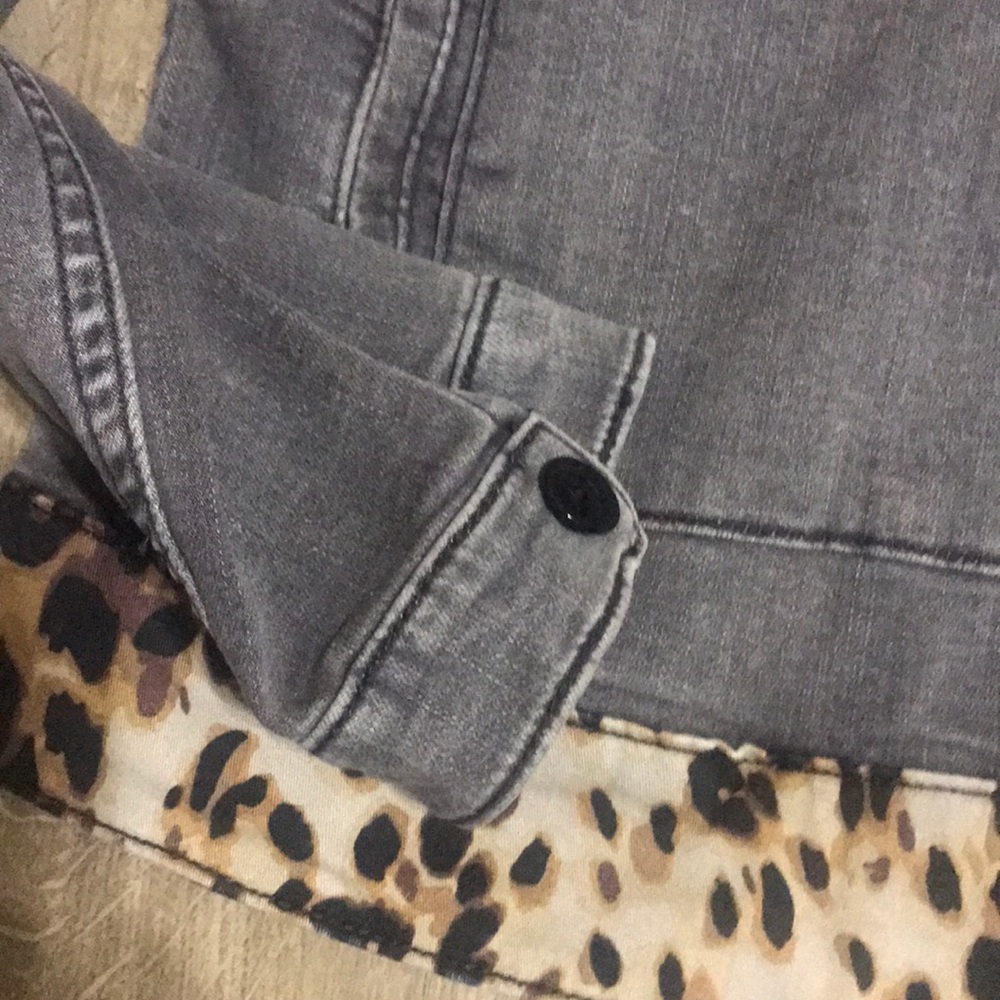Denim jacket - Picture 4 of 5